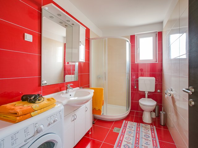 Crveni apartman