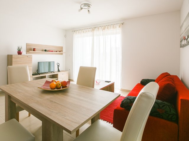 Crveni apartman